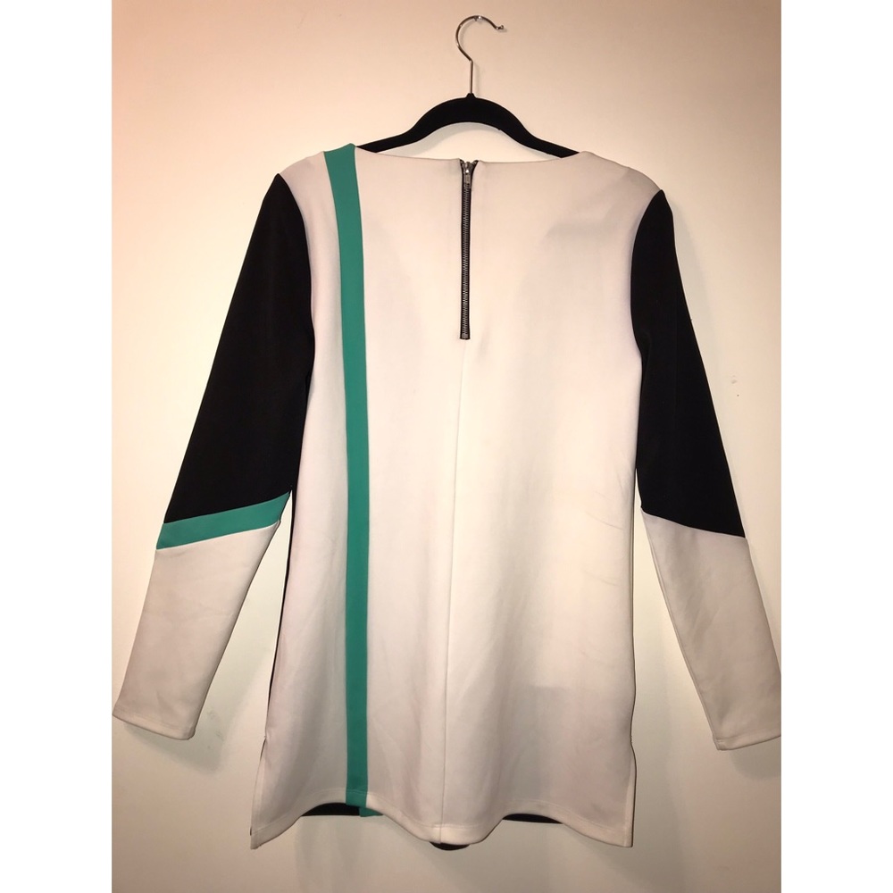 DRESS TOP - Picture 2 of 2